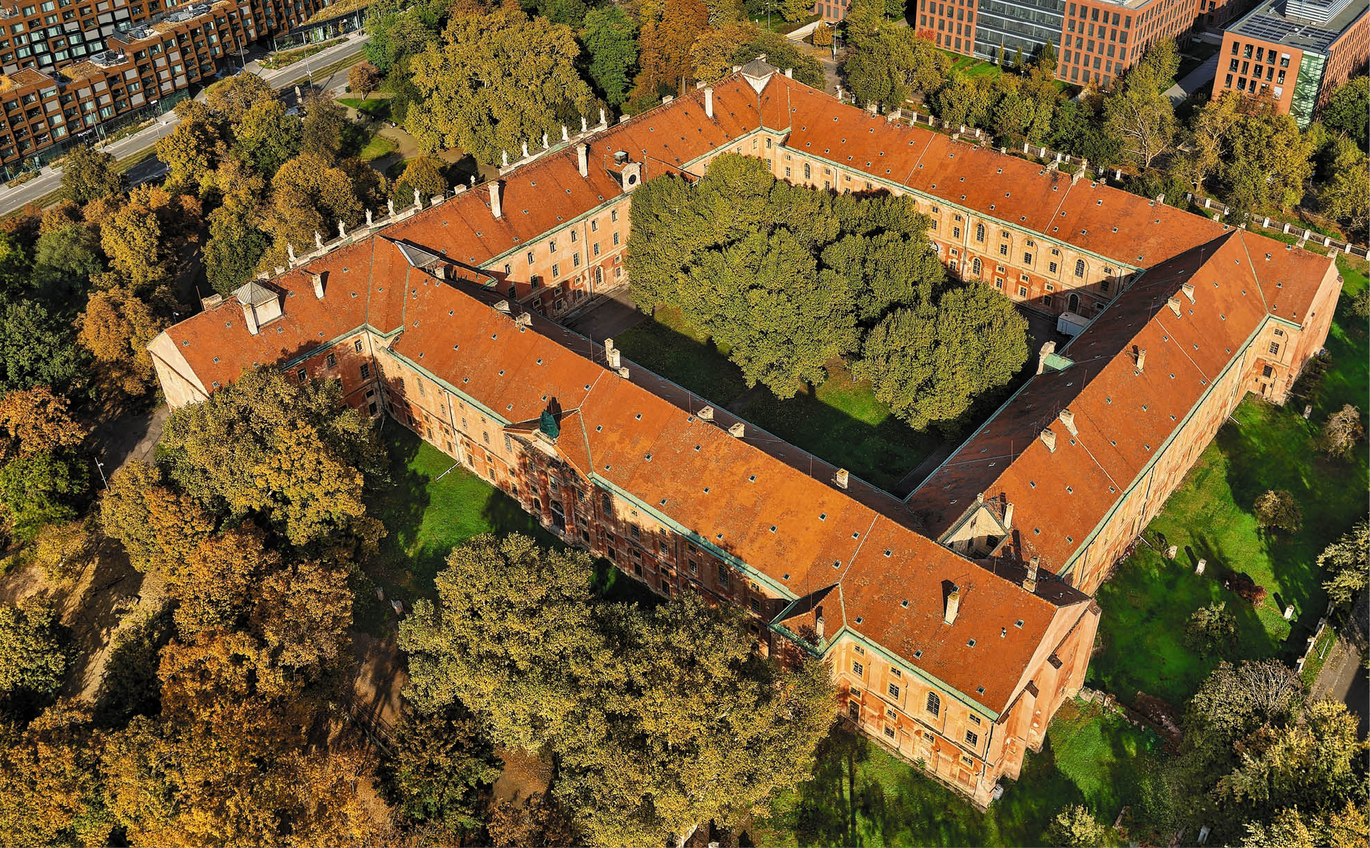 Kniha NP “PAM TKY LETECKY - Libor Sv  ek" - 1. vyd n  2024, Photographer: Libor Svacek; box@fotosvacek.cz; Mobile: +420 602428001