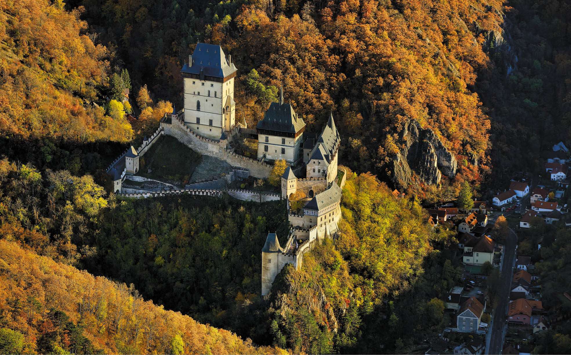 Kniha NP “PAM TKY LETECKY - Libor Sv  ek" - 1. vyd n  2024, Photographer: Libor Svacek; box@fotosvacek.cz; Mobile: +420 602428001