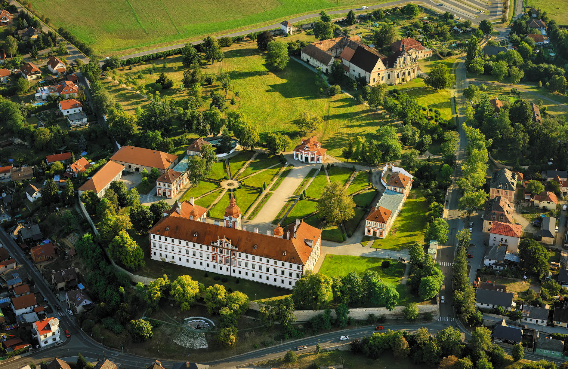 Kniha NP “PAM TKY LETECKY - Libor Sv  ek" - 1. vyd n  2024, Photographer: Libor Svacek; box@fotosvacek.cz; Mobile: +420 602428001