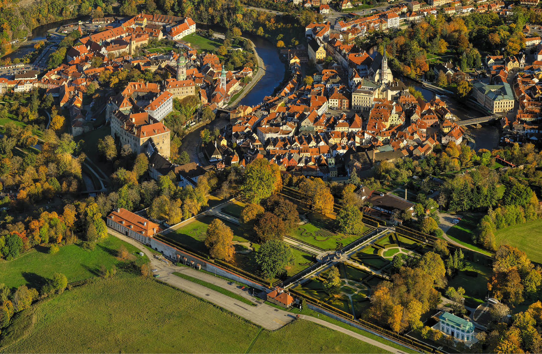 Kniha NP “PAM TKY LETECKY - Libor Sv  ek" - 1. vyd n  2024, Photographer: Libor Svacek; box@fotosvacek.cz; Mobile: +420 602428001