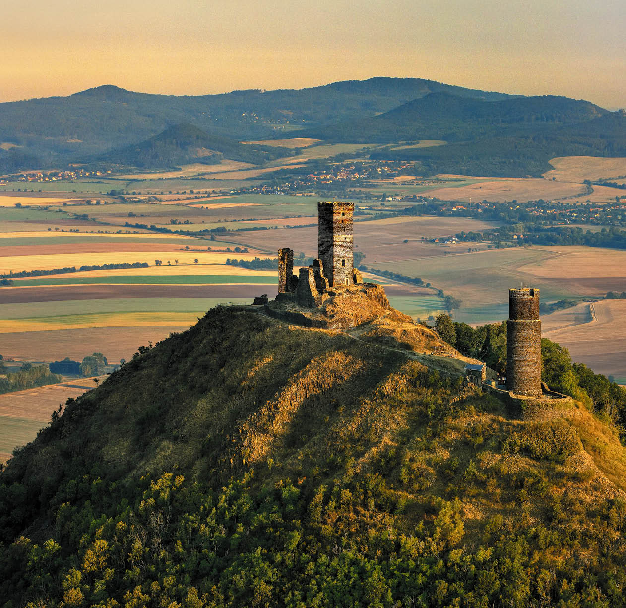 Kniha NP “PAM TKY LETECKY - Libor Sv  ek" - 1. vyd n  2024, Photographer: Libor Svacek; box@fotosvacek.cz; Mobile: +420 602428001