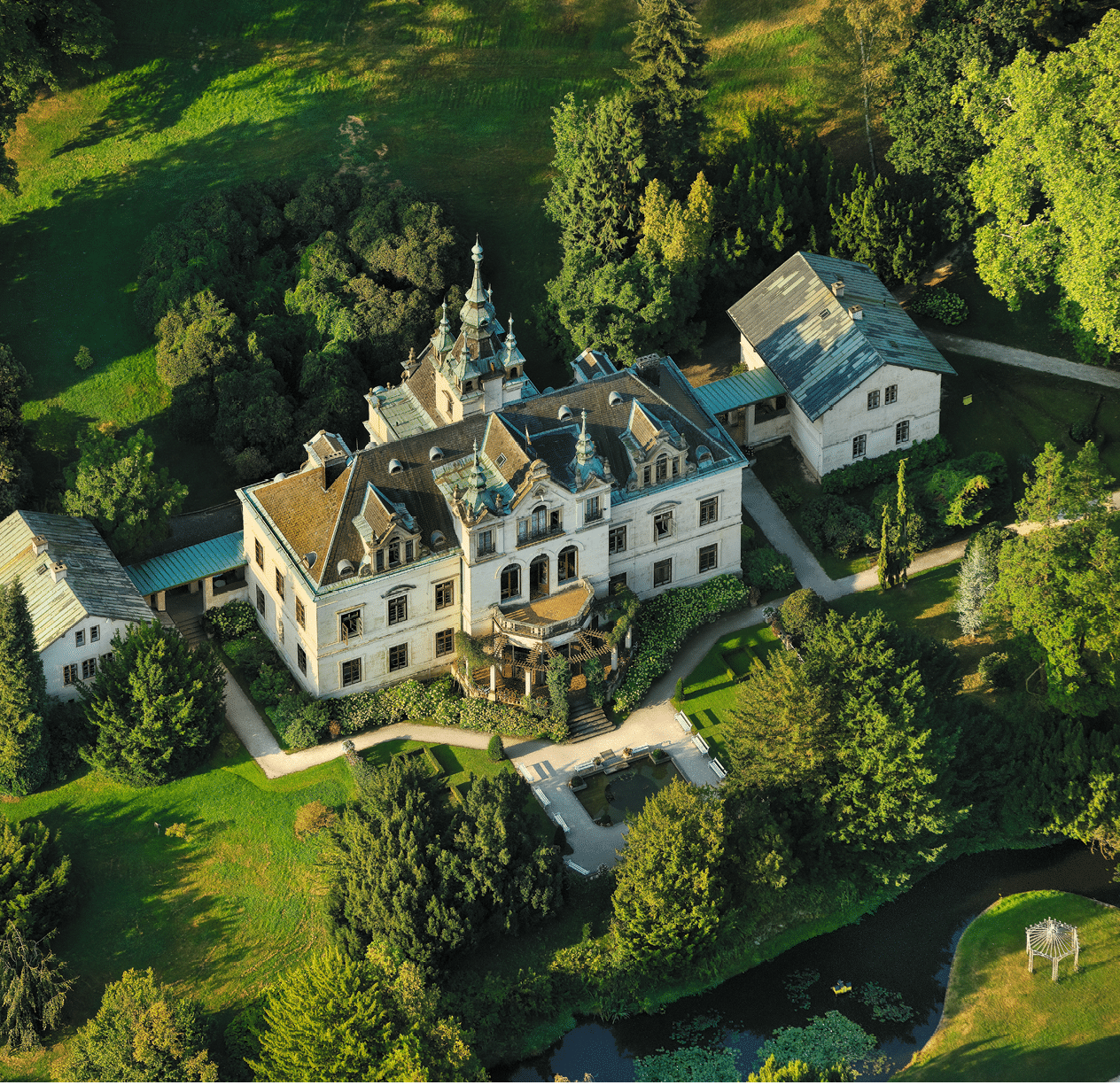 Kniha NP “PAM TKY LETECKY - Libor Sv  ek" - 1. vyd n  2024, Photographer: Libor Svacek; box@fotosvacek.cz; Mobile: +420 602428001