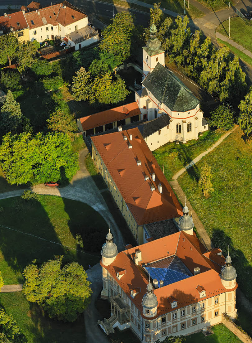 Kniha NP “PAM TKY LETECKY - Libor Sv  ek" - 1. vyd n  2024, Photographer: Libor Svacek; box@fotosvacek.cz; Mobile: +420 602428001