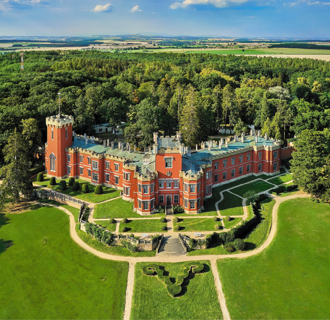 Kniha NP “PAM TKY LETECKY - Libor Sv  ek" - 1. vyd n  2024, Photographer: Libor Svacek; box@fotosvacek.cz; Mobile: +420 602428001