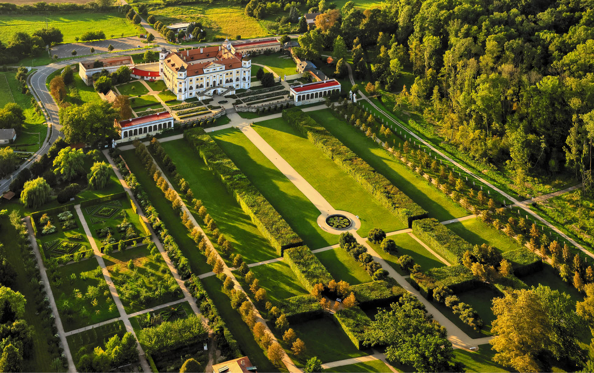 Kniha NP “PAM TKY LETECKY - Libor Sv  ek" - 1. vyd n  2024, Photographer: Libor Svacek; box@fotosvacek.cz; Mobile: +420 602428001