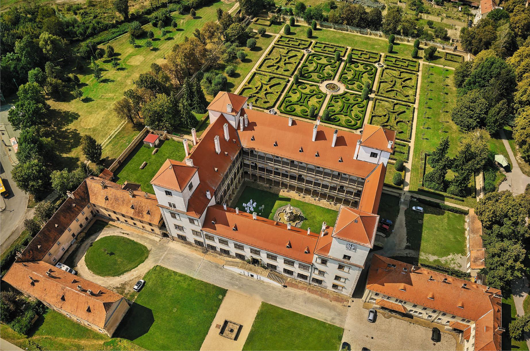 Kniha NP “PAM TKY LETECKY - Libor Sv  ek" - 1. vyd n  2024, Photographer: Libor Svacek; box@fotosvacek.cz; Mobile: +420 602428001