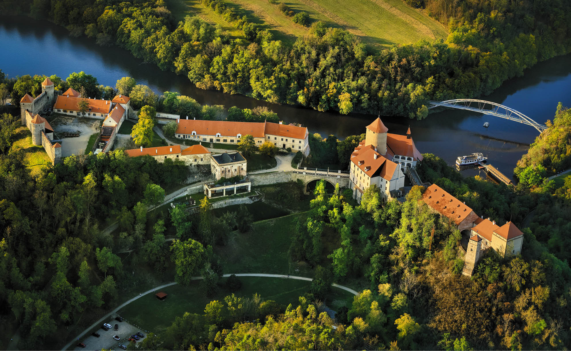 Kniha NP “PAM TKY LETECKY - Libor Sv  ek" - 1. vyd n  2024, Photographer: Libor Svacek; box@fotosvacek.cz; Mobile: +420 602428001