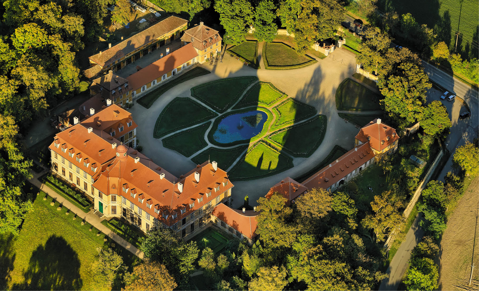 Kniha NP “PAM TKY LETECKY - Libor Sv  ek" - 1. vyd n  2024, Photographer: Libor Svacek; box@fotosvacek.cz; Mobile: +420 602428001