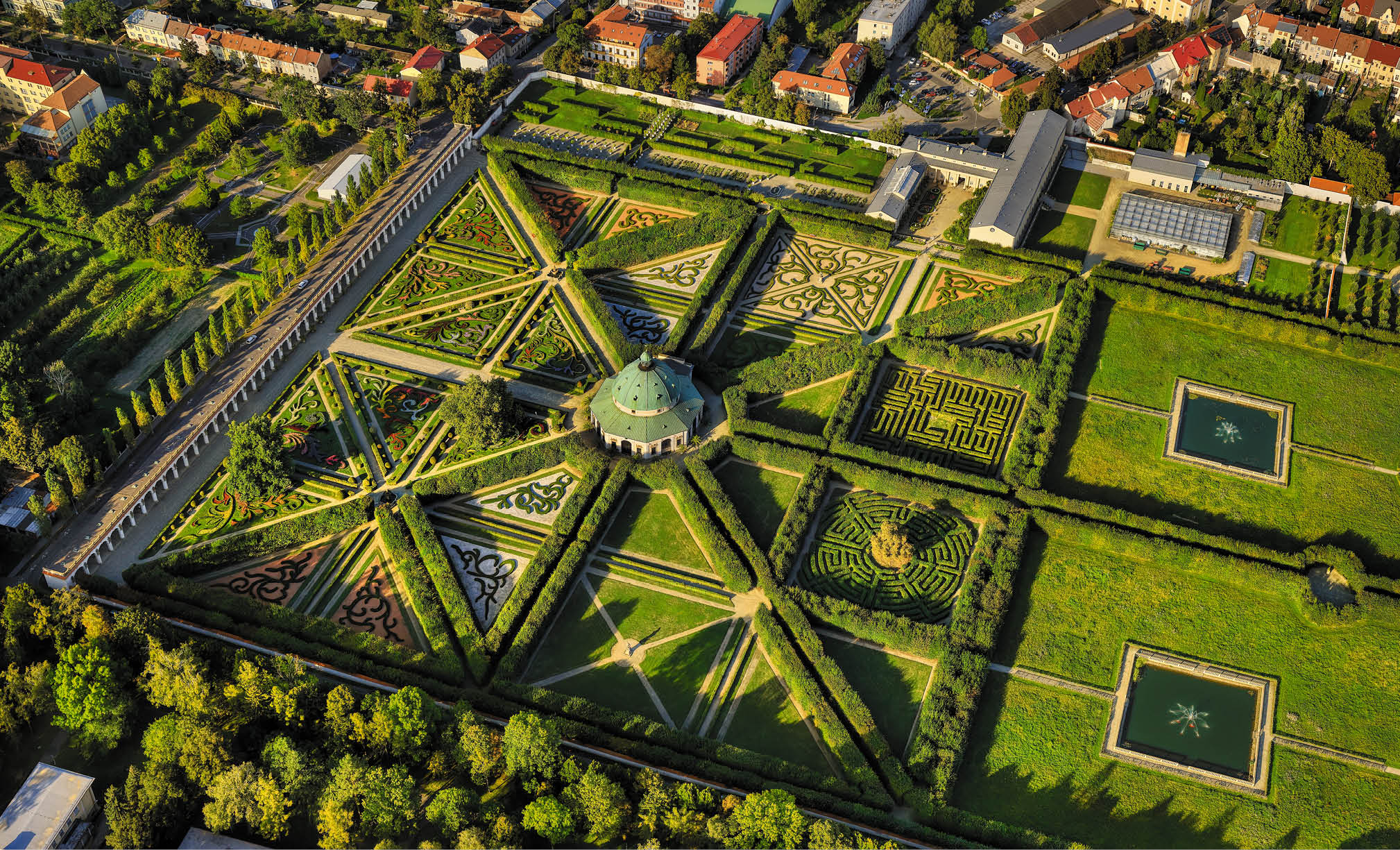 Kniha NP “PAM TKY LETECKY - Libor Sv  ek" - 1. vyd n  2024, Photographer: Libor Svacek; box@fotosvacek.cz; Mobile: +420 602428001