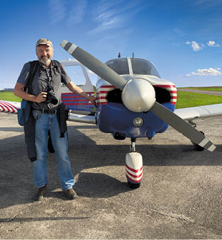 Kniha NP “PAM TKY LETECKY - Libor Sv  ek" - 1. vyd n  2024, Photographer: Libor Svacek; box@fotosvacek.cz; Mobile: +420 602428001