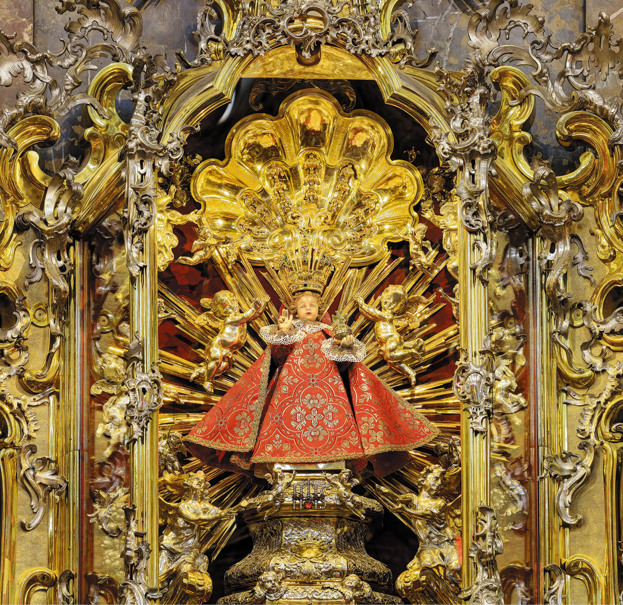 Kniha “ esk republika BAROKO - Libor Sv  ek" - prv  vyd n  rok 2017 Photographer: Libor Svacek; box@fotosvacek.cz; Mobile: +420 602428001; 