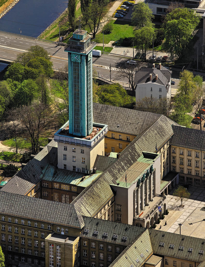 Kniha “ ESK REPUBLIKA LETECK  - Libor Sv  ek" - vyd n  1., rok 2014 Photographer: Libor Svacek; box@fotosvacek.cz; Mobile: +420 602428001; 