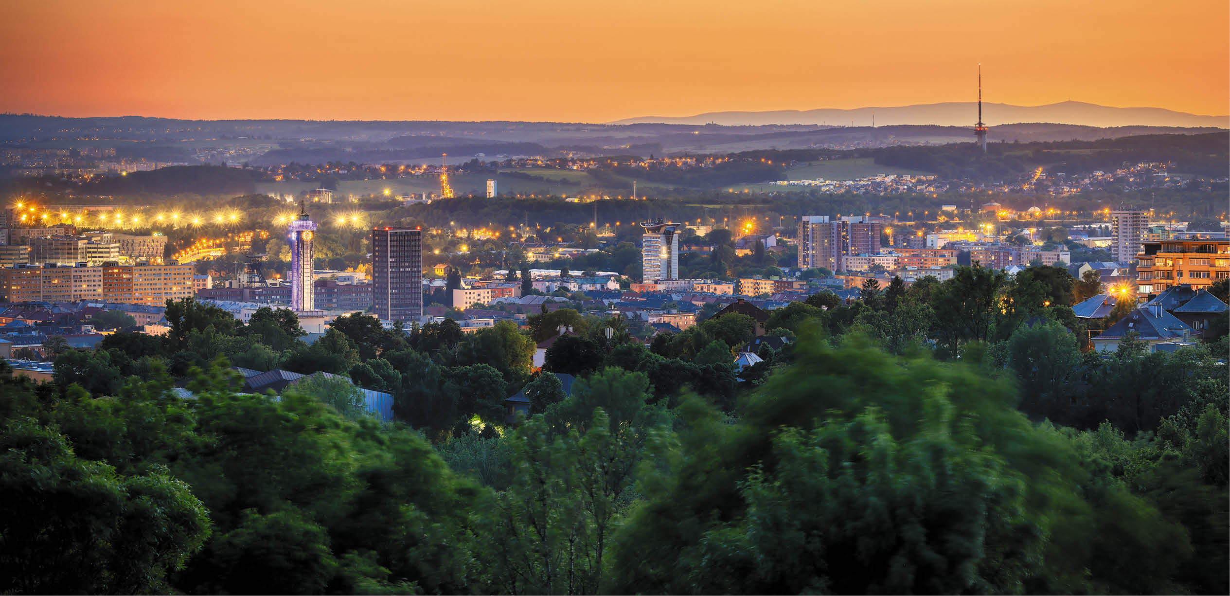 Kniha “OSTRAVA - Libor Sv ek" - 1. vyd n  2024 Photographer: Libor Svacek; box@fotosvacek.cz; Mobile: +420 602428001; 