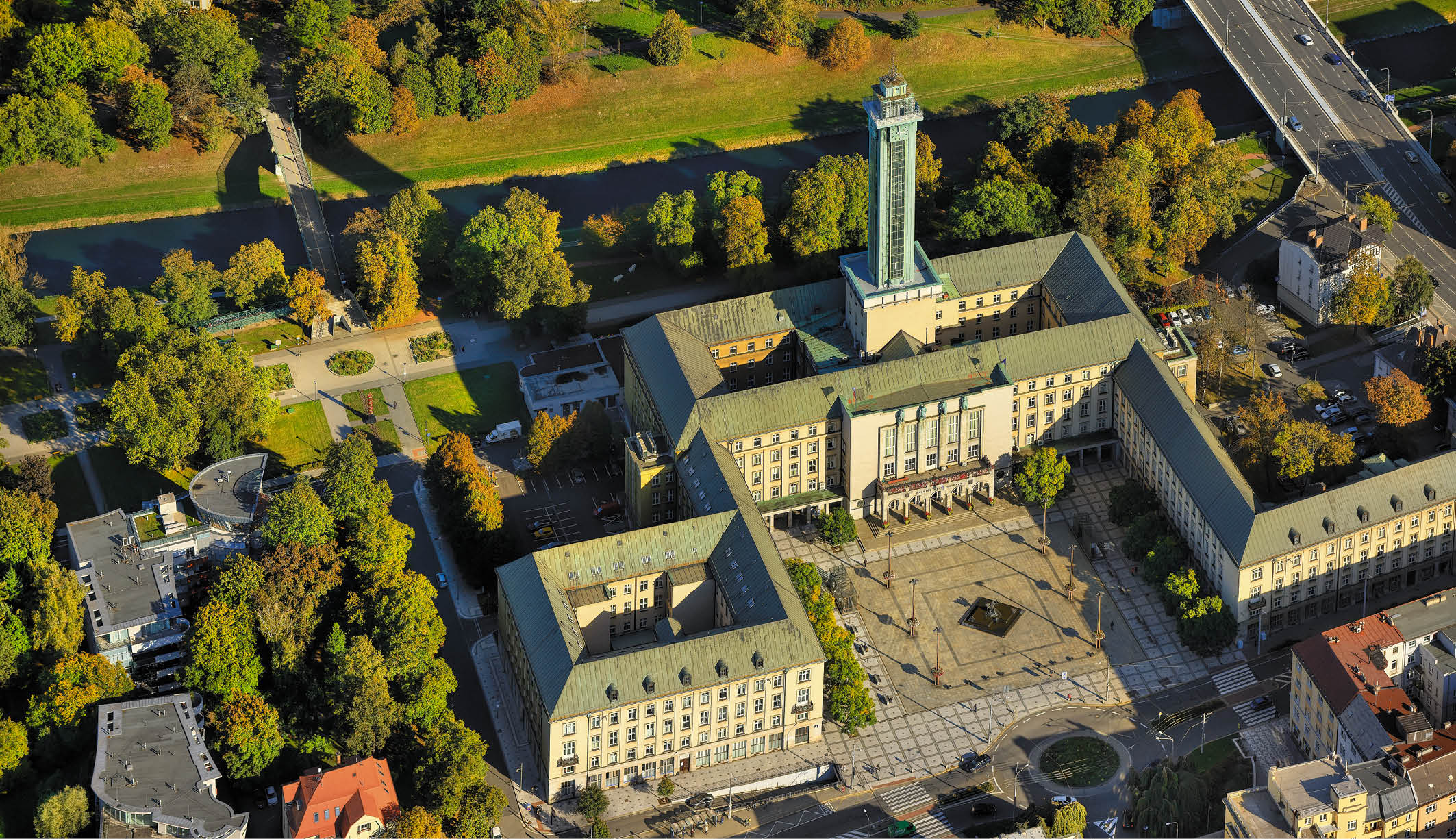 Kniha “OSTRAVA - Libor Sv ek" - 1. vyd n  2024 Photographer: Libor Svacek; box@fotosvacek.cz; Mobile: +420 602428001; 