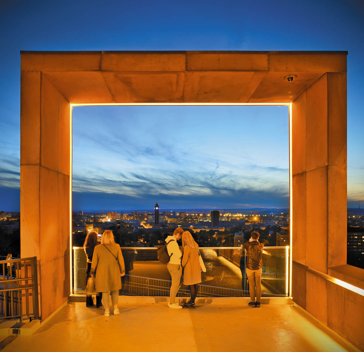 Kniha “OSTRAVA - Libor Sv ek" - 1. vyd n  2024 Photographer: Libor Svacek; box@fotosvacek.cz; Mobile: +420 602428001; 