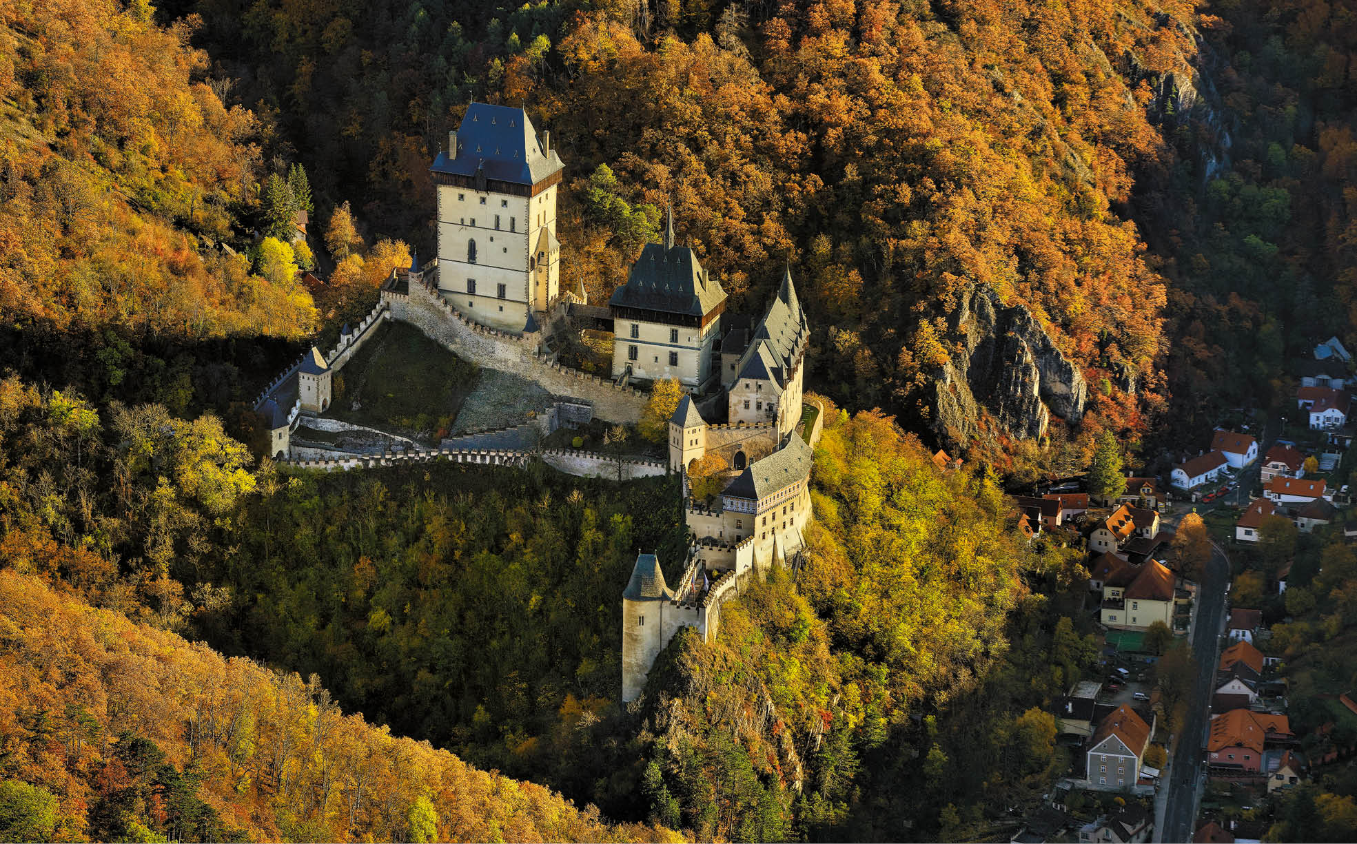 Kniha NP “PAM TKY LETECKY - Libor Sv  ek" - 1. vyd n  2024, Photographer: Libor Svacek; box@fotosvacek.cz; Mobile: +420 602428001